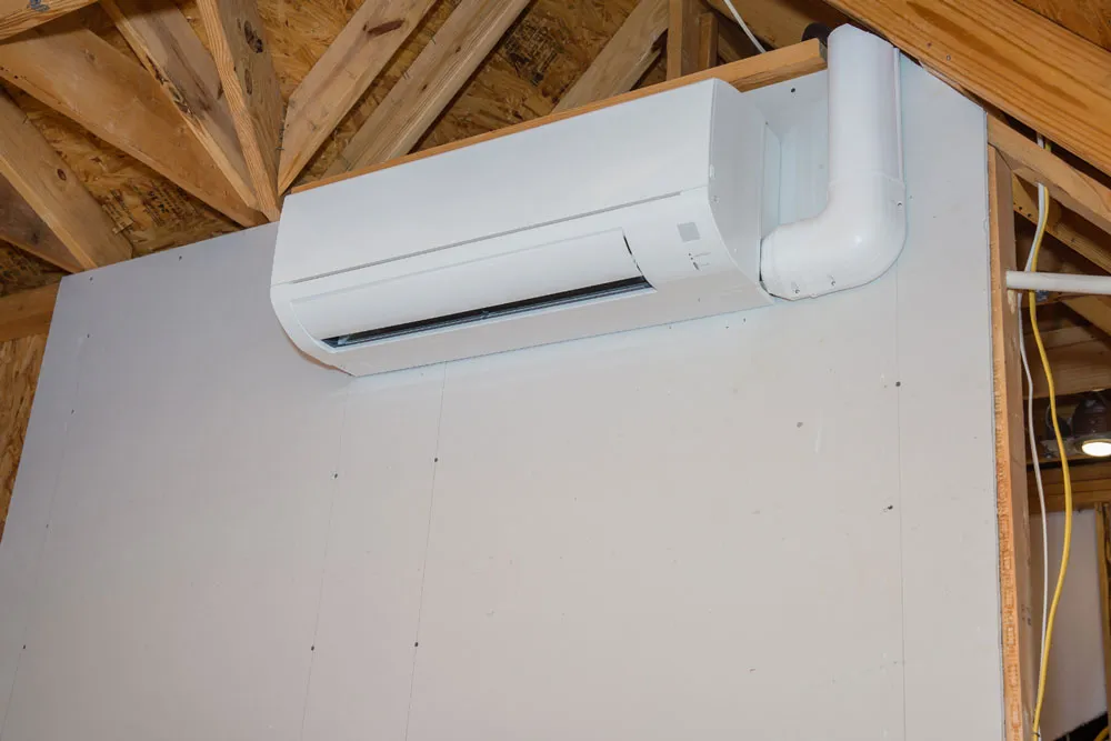Wall-mounted AC unit